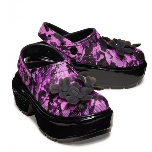 Crocs Clogs - Picture 9 of 10